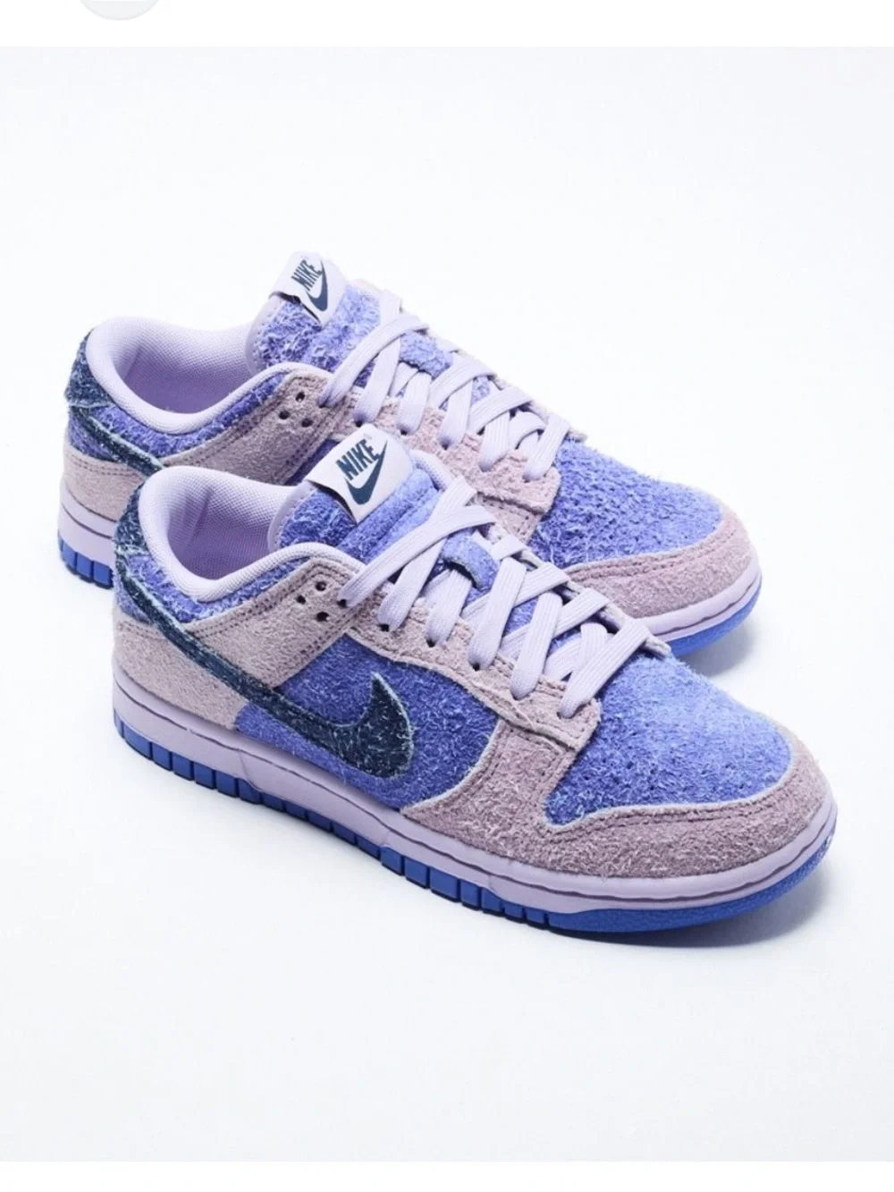 NWT!! Nike Low-Top Sneakers in Lavender and Dark Purple Swoosh